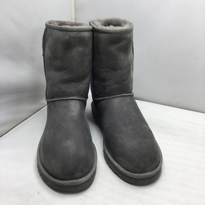 UGG Australia klassische kurze graue Wildleder Lammfell Stiefel Größe 6 UK