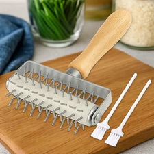 Pizza Dough Docker Roller, Stainless Steel Dough Hole Maker with Wooden Handle