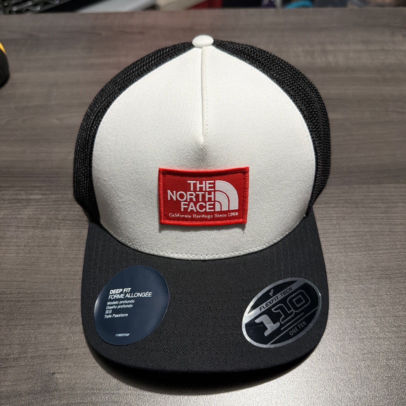 NWT THE NORTH FACE MENS KEEP IT PATCHED STRUCTURED TRUCKER H