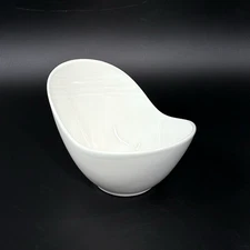 Steelite International 2021 Organics Tall Bowl Large 7"  White Embossed