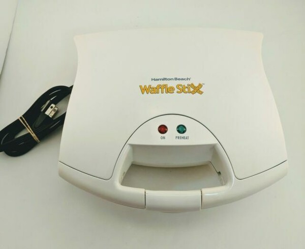 Waffle Stix Waffle Maker Hamilton Beach Makes 6 Sticks or 2 Waffles ...