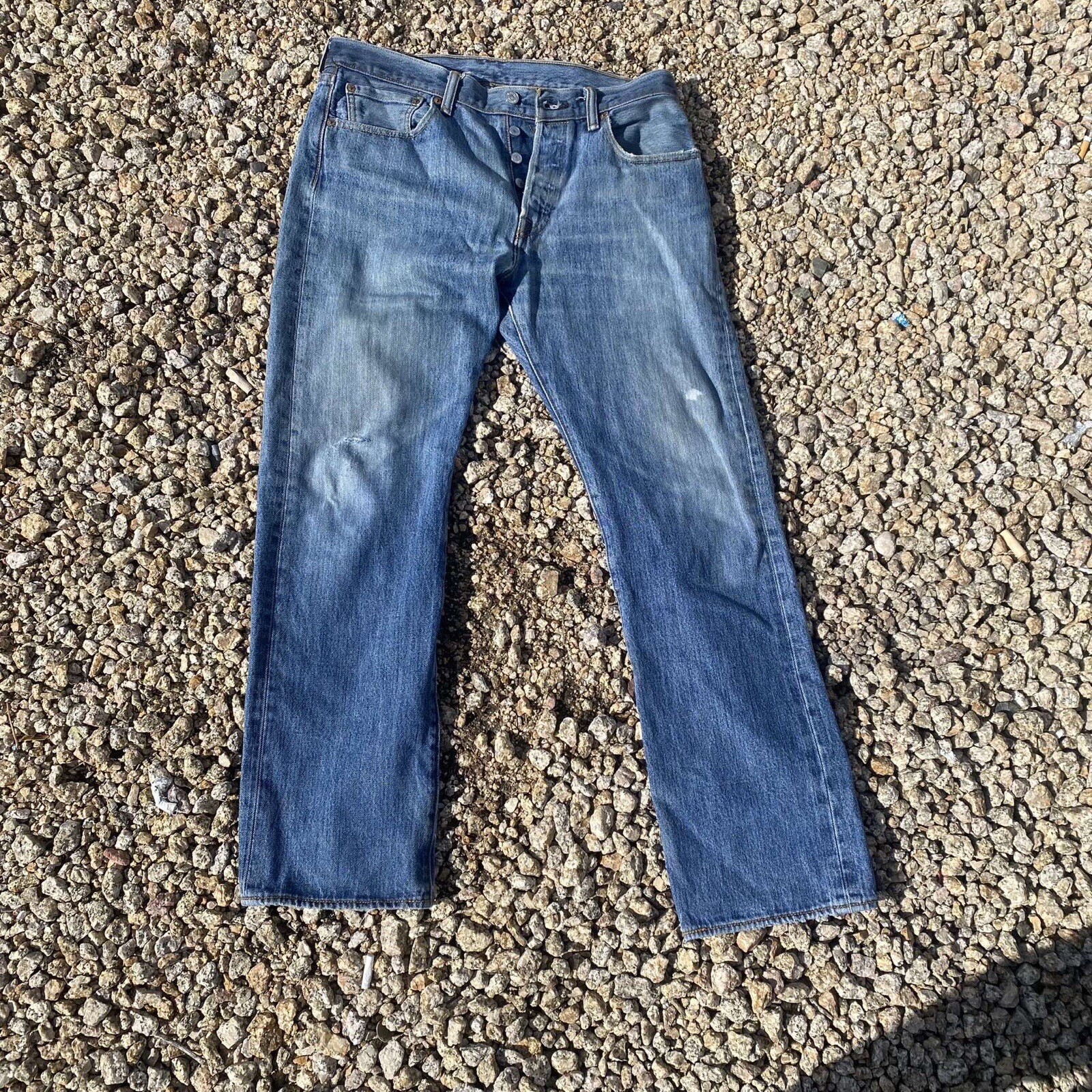 Jeans Levi Denim 501 32W 30L Blue Button Up Pants-image