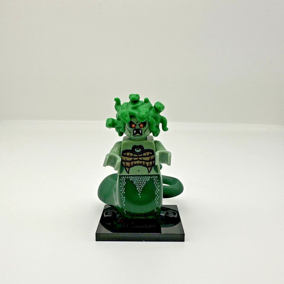 Lego medusa sale minifigure