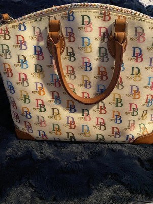 dooney and bourke 1975 signature handbolsas price