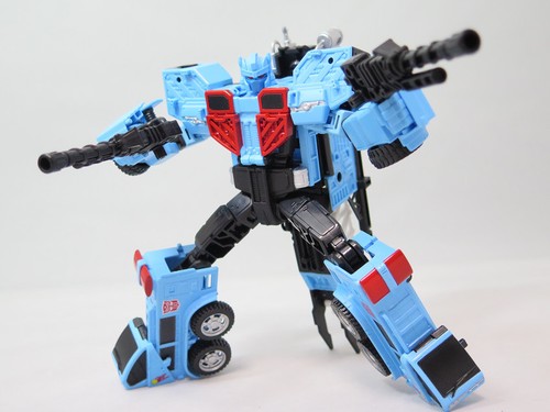 Transformers Unite Warriors UW03 Guardian Action Figure Takara Tomy Japan - Picture 9 of 9