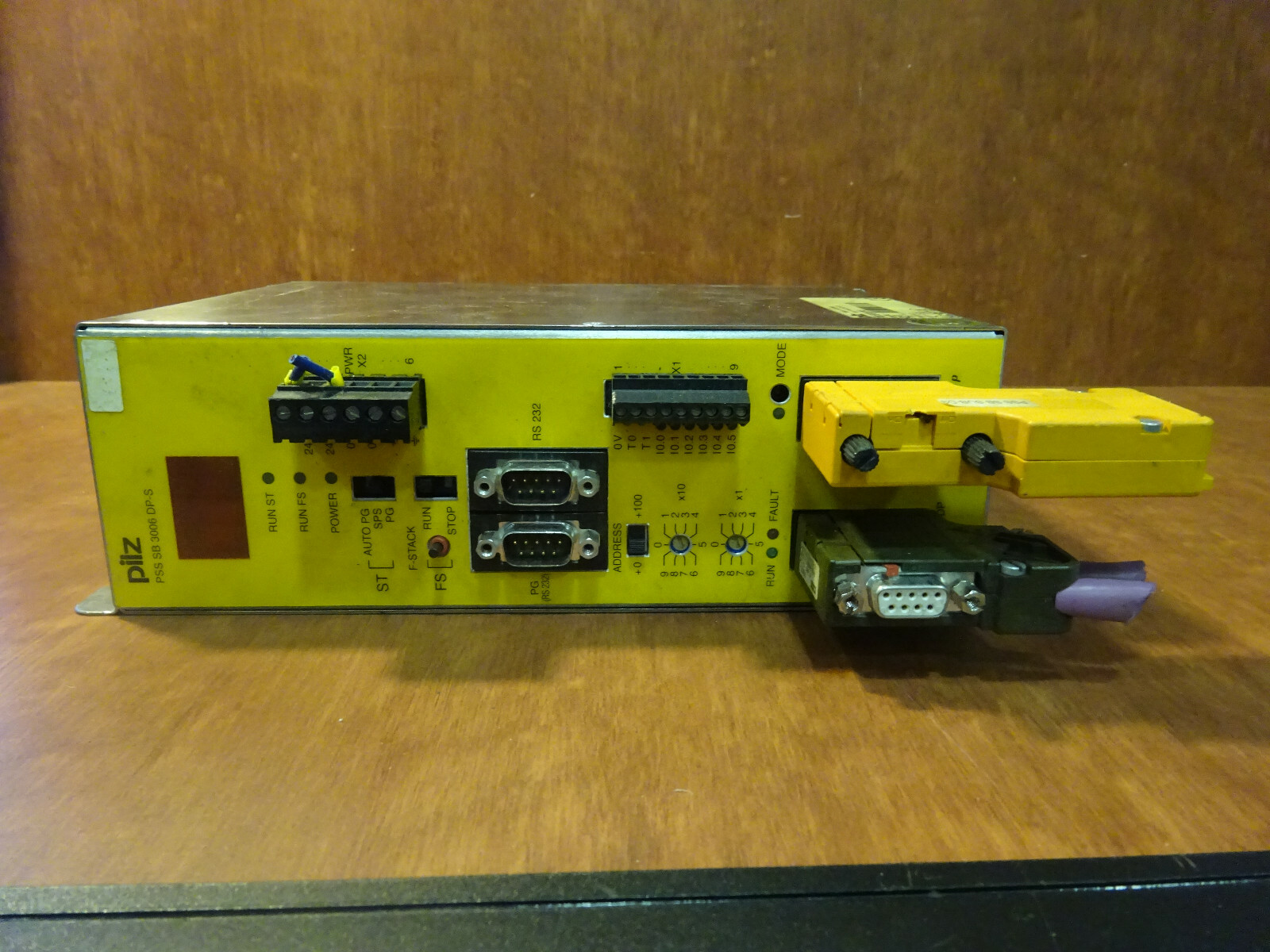 Picture 2 of 3
