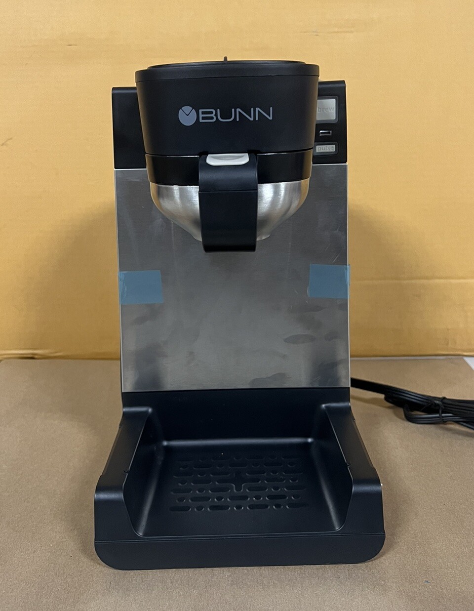 BUNN MCU My Cafe Single Cup Multi Use Coffee Brewer (Black/)