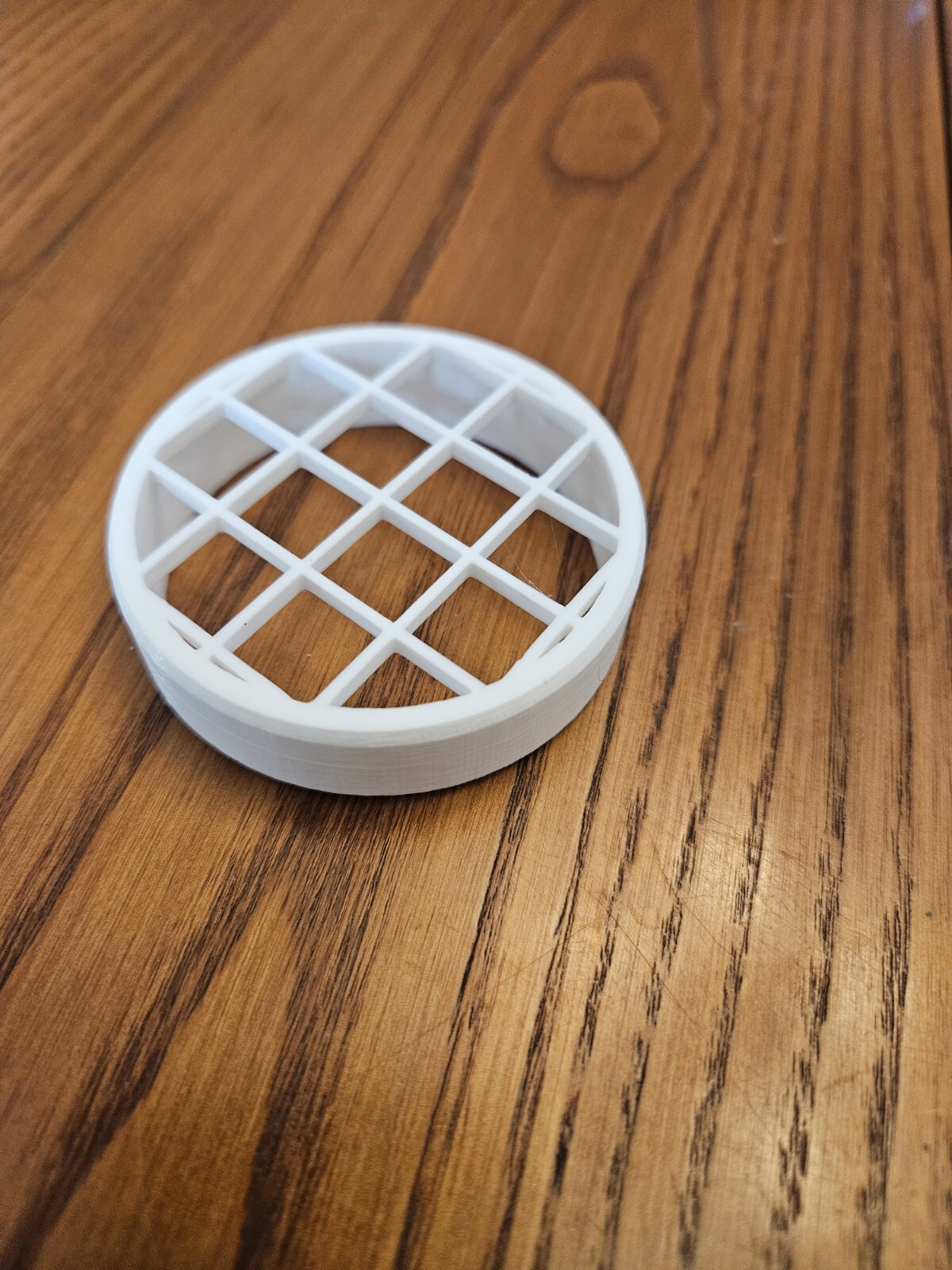 11/2" PVC Vent Termination Screen, 1/2" Mesh, All Plastic for 11/2