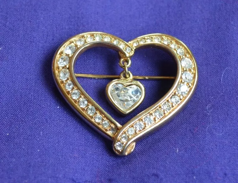 Swarovski heart best sale brooch