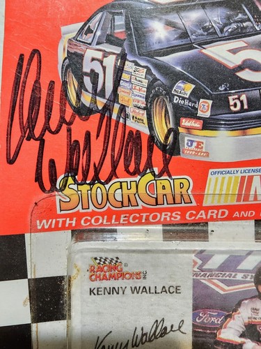 1:64 Scale #8 Kenny Wallace Autographed **TIC Diecast 1994 Racing Champions - Picture 4 of 5