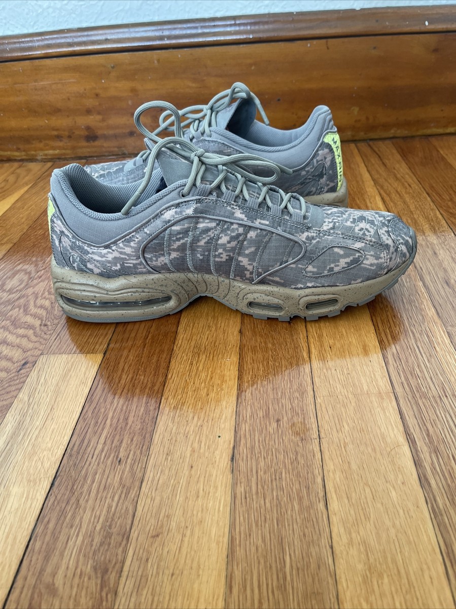 digi camo air max 95