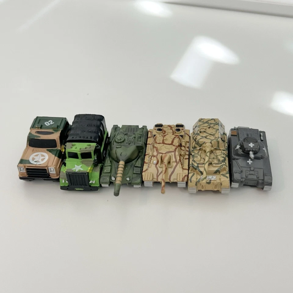 Lote De 6 Micro Máquinas De Colección Camiones Militares Tanques Foto 2 de 2