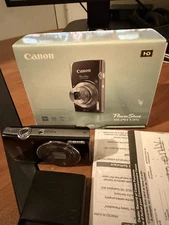 BLACK Canon Powershot Elph 135 Digital Camera ~ Battery/Charger/8GB Card