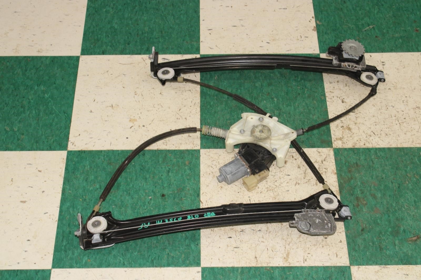 14-21 Ghibli Passenger RH Front RR Power Window Regulator Assembly Factory OEM
