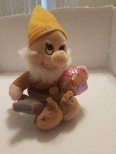 Disney Snow White  The Seven Dwarves Happy Plush Beanbag Mining Jewel 8.5  