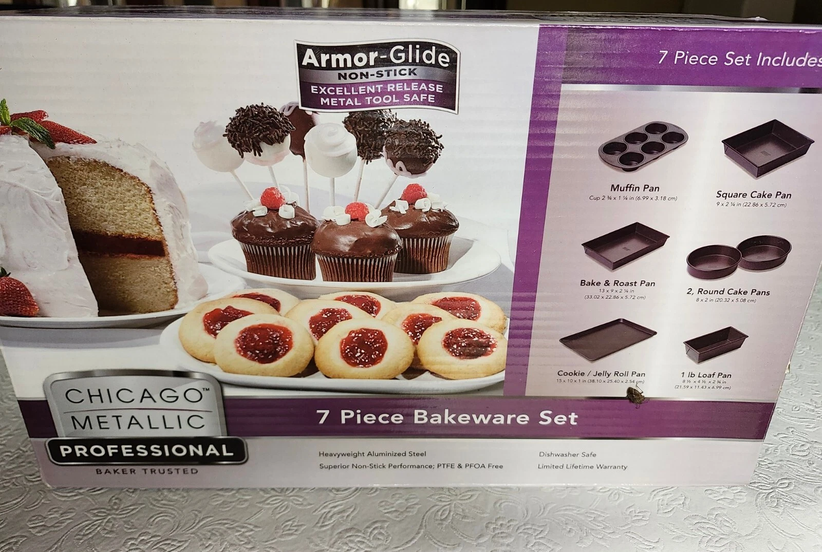 Chicago Metallic Seven Piece Professional Bakeware Set w/ Armour Glide Non Stick