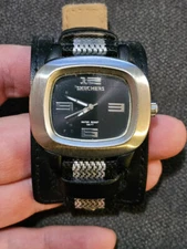 SKECHERS WATCH BLACK LEATHER BAND BLACK DIAL.