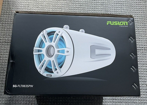 Fusion SG-FLT883SPW 8.8" 230W CRGBW Marine Wake Tower Speakers (Pair) - White - Picture 2 of 3