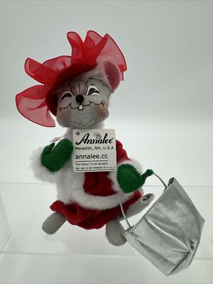 Annalee - 6  Silver Sparkle Girl Mouse   2013   Very Good Condition