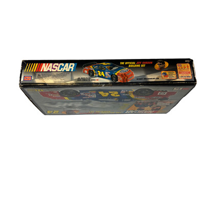 NEW NASCAR Jeff Gordon 24 Mega Bloks 9955 Race Car HTF 485 Pieces
