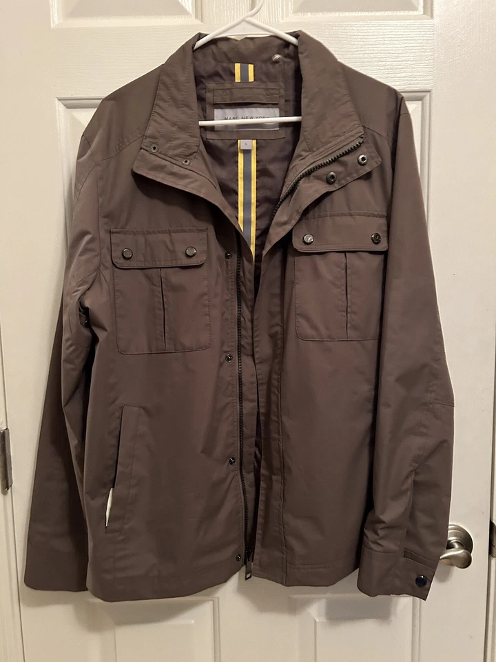Men’s Marc New York Lightweight Zip Front Jacket.. Size L - Image 2 of 4