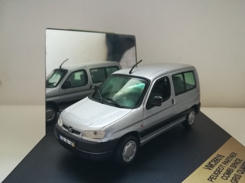 Peugeot Partner Combi Space Gris Quartz 1998 VITESSE 1/43 - Imagen 6 de 10