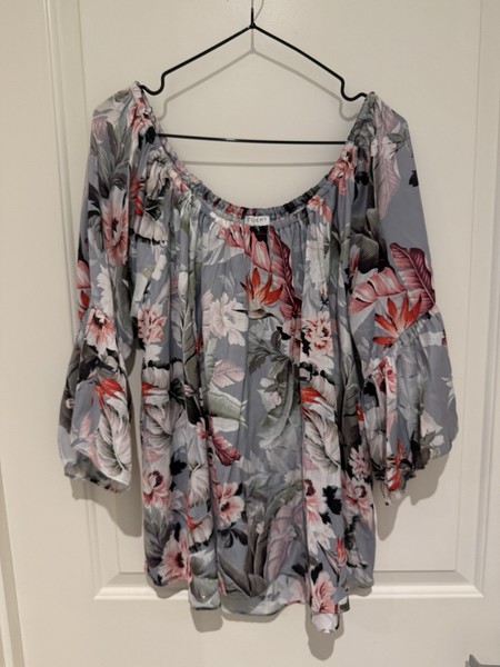 Witchery Sz 12 Floral Off The Shoulder Top EUC