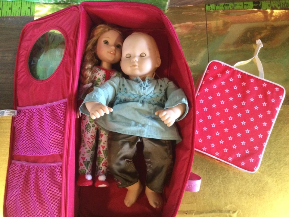 AMERICAN GIRL WELLIE WISHER DOLL & BITTY BABY GIRL DOLL BLONDE HAIR IN AG CASE - Image 4 of 4