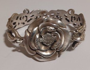 Harley-Davidson Sterling Silver 925 Women’s Hook Rose and Vine Bracelet 8 inches