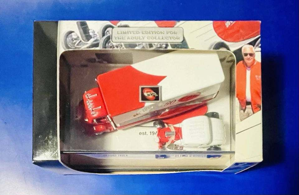 100 % Hot Wheels • Juego de caja So-Cal Speed Shop y lote de cupé Ford 32 So-Cal • 2002 Foto 4 de 4