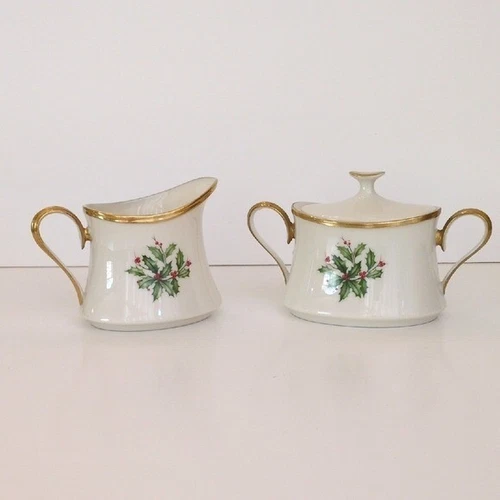 Lenox Holiday Sugar Bowl and Creamer - Thumbnail 5