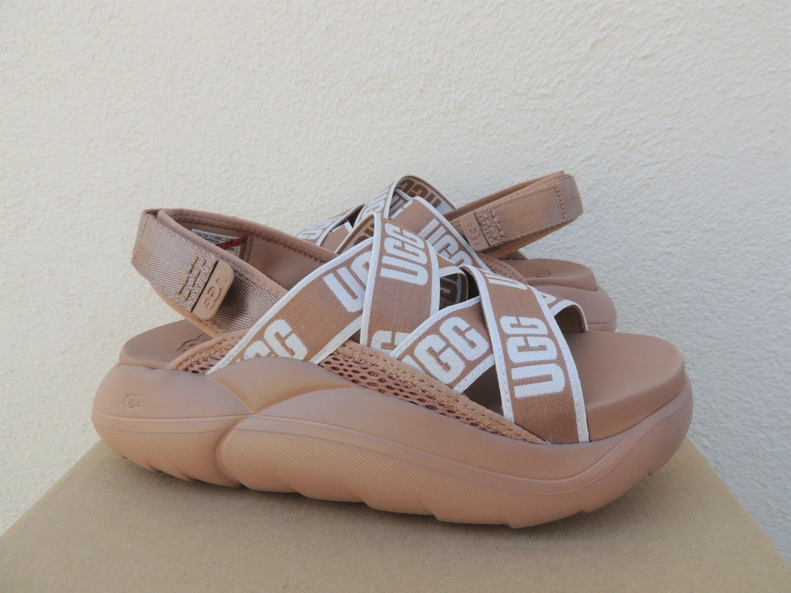 SANDALI SNEAKER UGG PUTTY LA CLOUD CON CINTURINO PLATEAU DONNA US 5 EUR 36 ~NUOVI