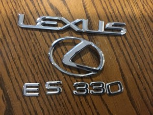 04 05 06 雷克萨斯es Es330 后盖上铬合金徽章标志徽章标志符号使用套装3 Ebay 04 05 06 雷克萨斯es Es330 后盖上铬合金徽章标志徽章标志符号使用套装3 Ebay