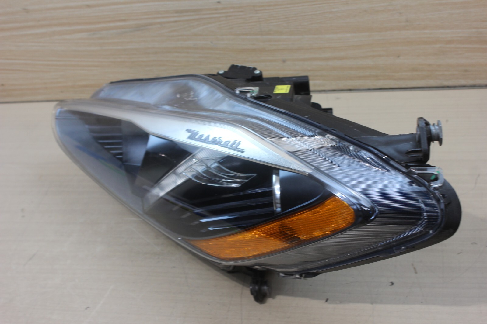 18-20 MASERATI GRANTURISMO LIGHT HEADLIGHT AFS XENON HID ASSEMBLY OEM LH LEFT