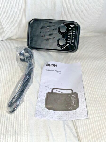 Black Bush PR-206 FM//AM Portable Radio