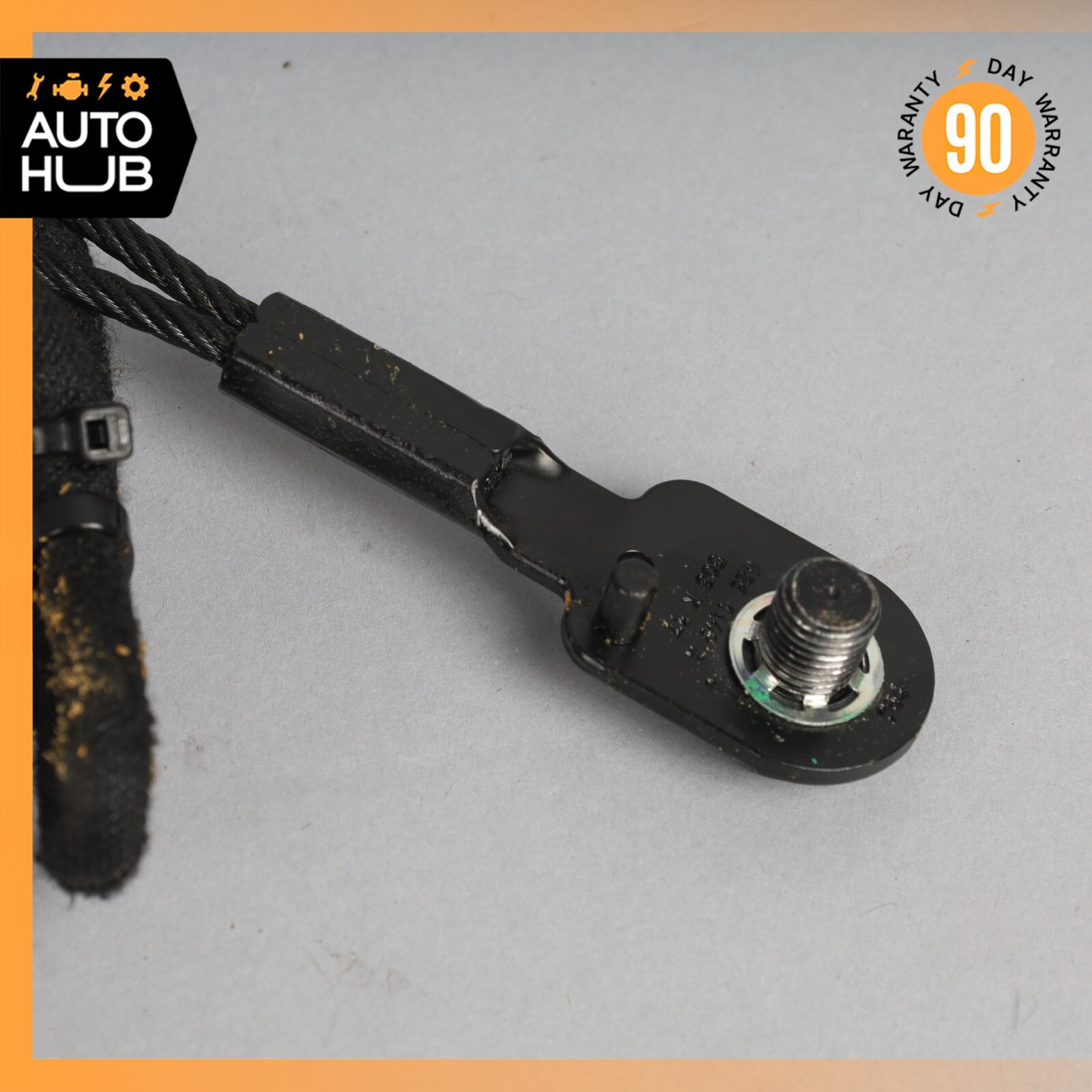 14-22 Maserati Ghibli S Quattroporte Front Left Driver Side Seat Belt Buckle OEM