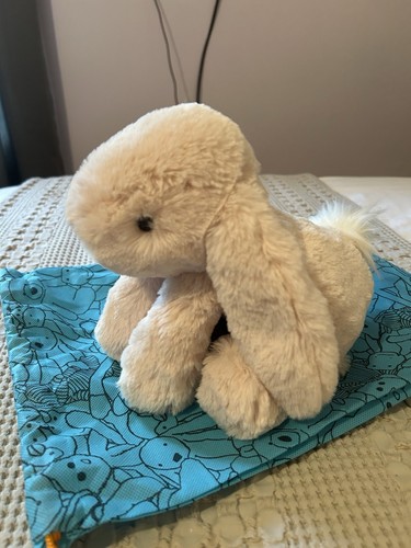Jellycat Original/Medium Smudge Rabbit NWT With Dust Bag - Picture 1 of 7