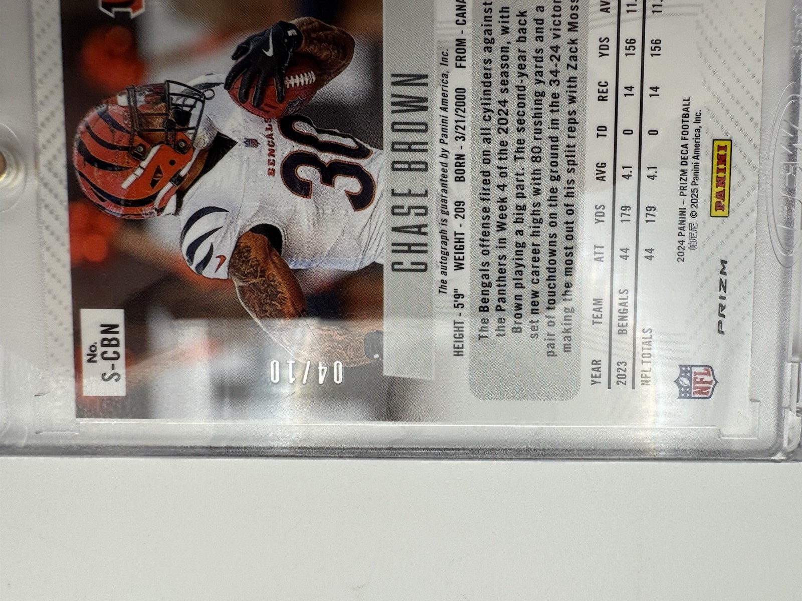 2024 Panini Prizm Deca Signatures Chase Brown Gold Auto /10 #S-CBN Bengals view 3