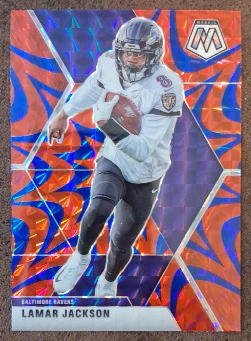 Lamar Jackson 2020 Panini Mosaic #19 Prizm Reactive Blue Ravens