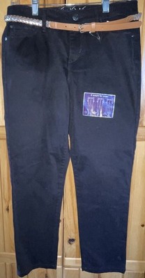NWT Gloria Vanderbilt Black Cropped Belted Jeans Sz 4P