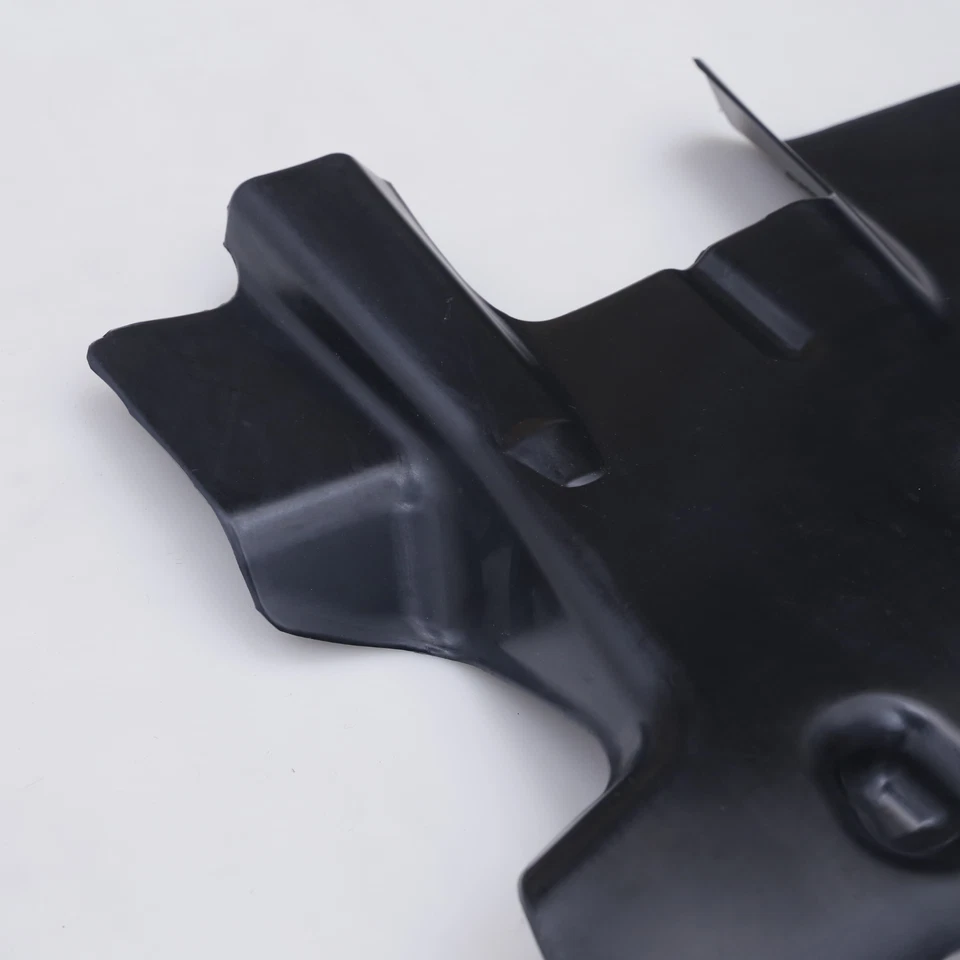 STEERING COLUMN LOWER COVER TRIM FOR BMW E30 1983–1991 – OEM 51451917353 - Image 3 of 4