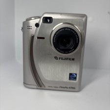 FUJIFILM FinePix 4700Z Digital Camera Tested Flash OK LCD Yellowing
