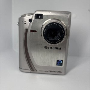 Fujifilm Finepix 4700z | eBay