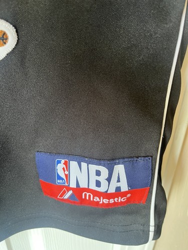 VTG NBA Majestic All Over Print Team Logos Black Warm Up Jersey Men's 25.5” Pit - Picture 7 of 10