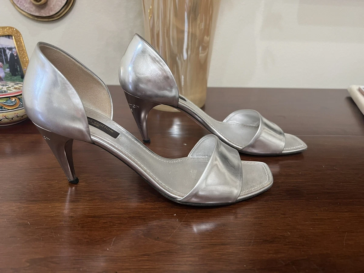 LOUIS VUITTON Silver Matte Metallic Leather Open Toe Heels Sandals Shoes