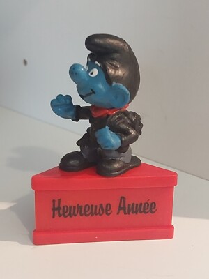 Figurine Schtroumpf Avec Socle - Catalunya - Schleich - Très Bon état