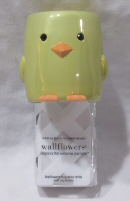 Bath & Body Works Wallflower Fragrance Plug Yellow CHICK Body orange feet & beak