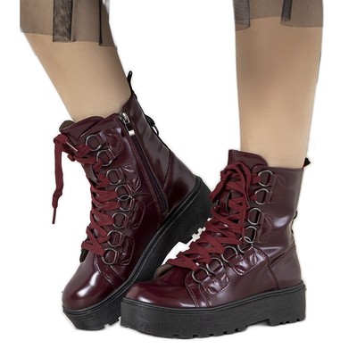 maroon boots
