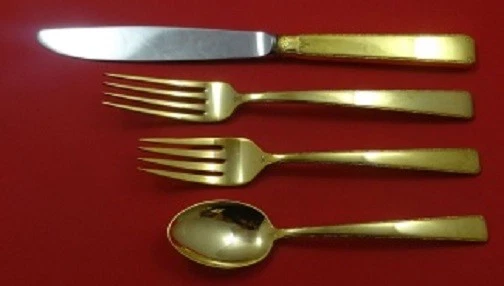 Encaje Antiguo Vermeil por Toalla Plata de Ley Tamaño Regular Lugar Ajuste(s) 4 piezas Oro Foto 2 de 4