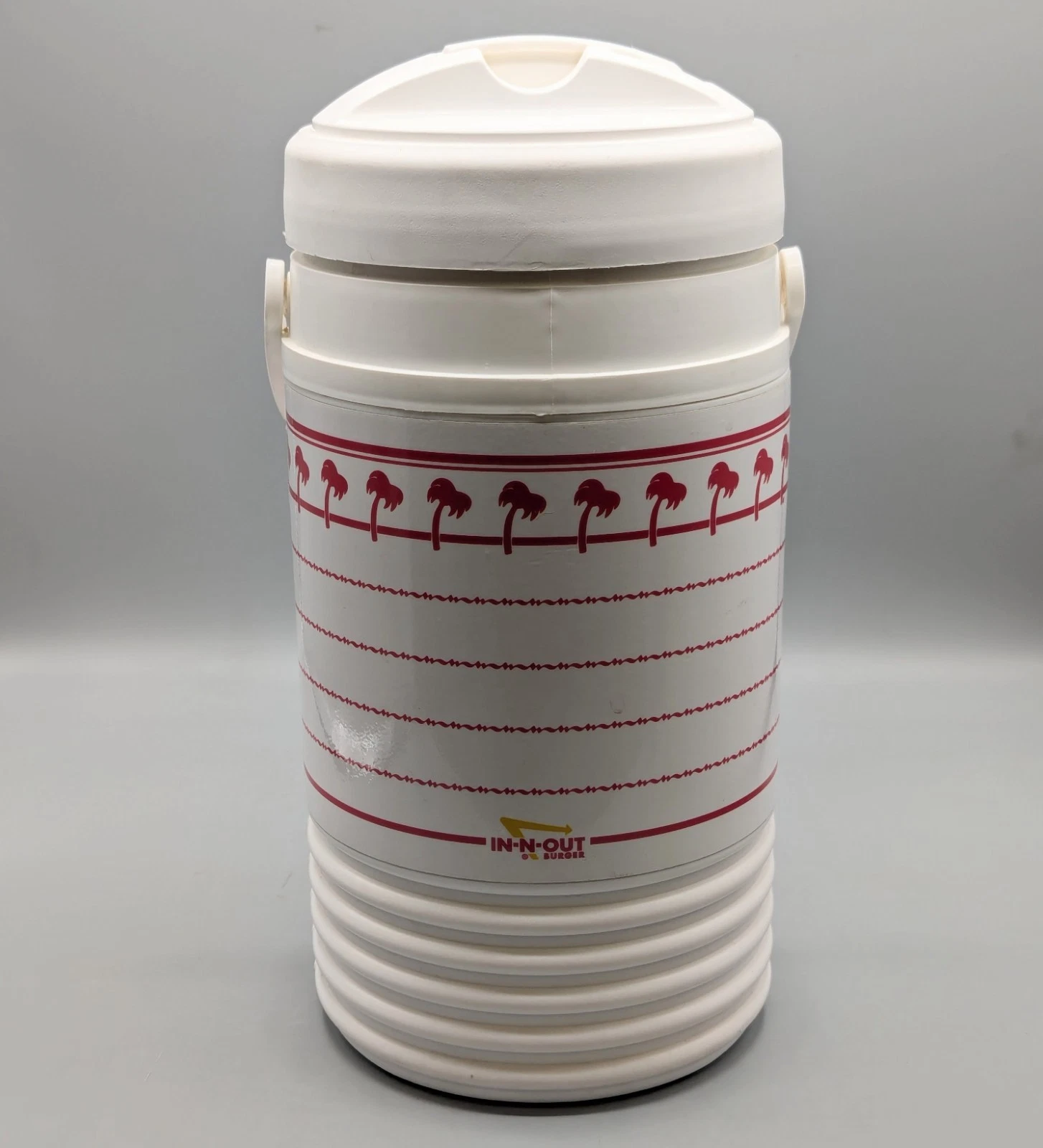 In-N-Out Burger Igloo Palm Tree 1/2 Half Gallon Jug Cooler